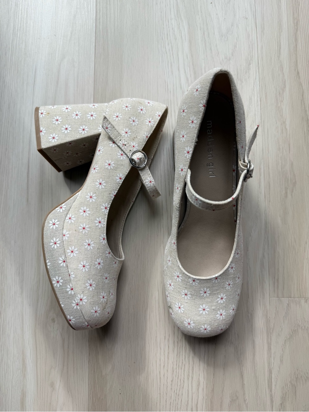 Madison Beige Mary Jane Platform Heels with White & Pink Daisy Print